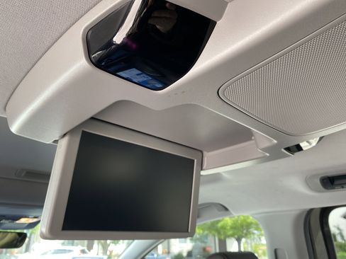 Used 2018 Honda Odyssey Elite image 37