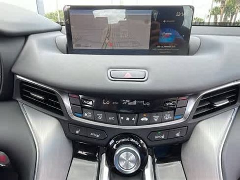 Used 2025 Acura TLX w/ Technology Package image 17