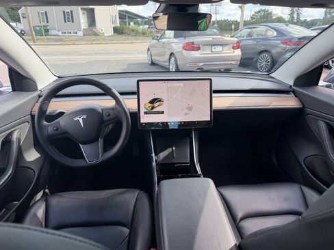 Used 2020 Tesla Model 3 Long Range AWD/4WD image 23