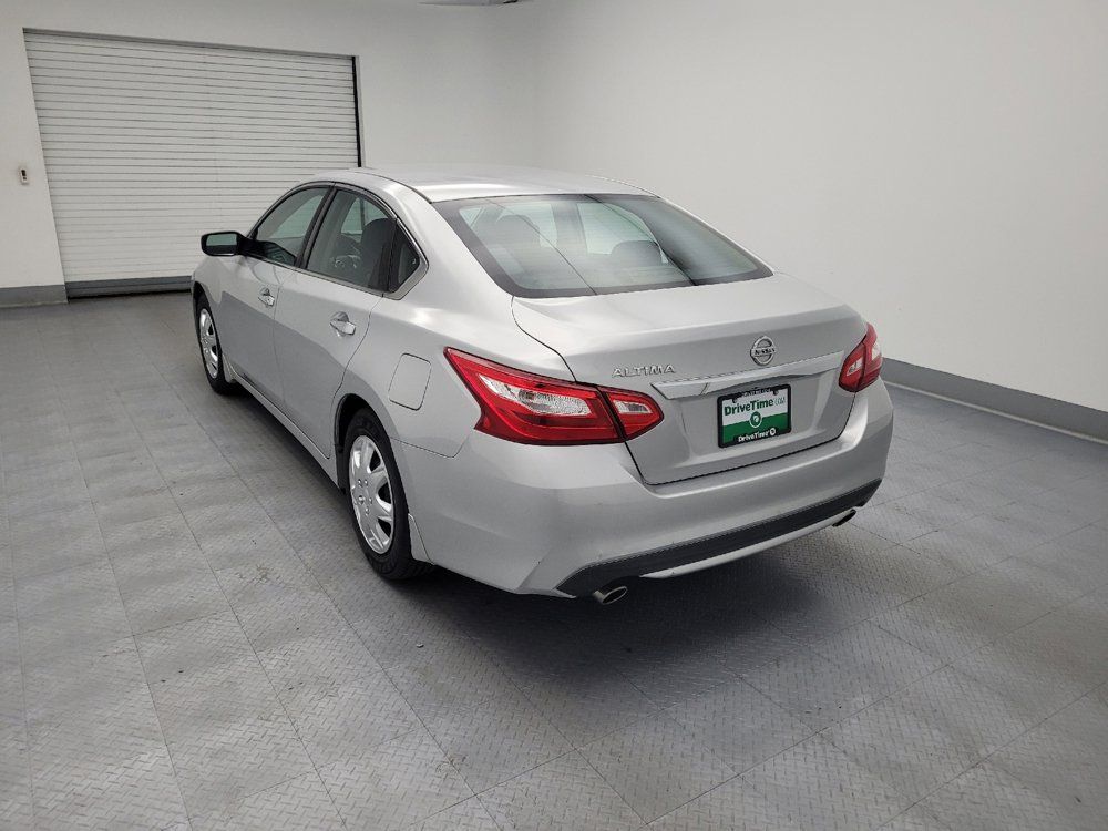 Used 2017 Nissan Altima 2.5 S w/ Power Driver Seat Package FWD image 5