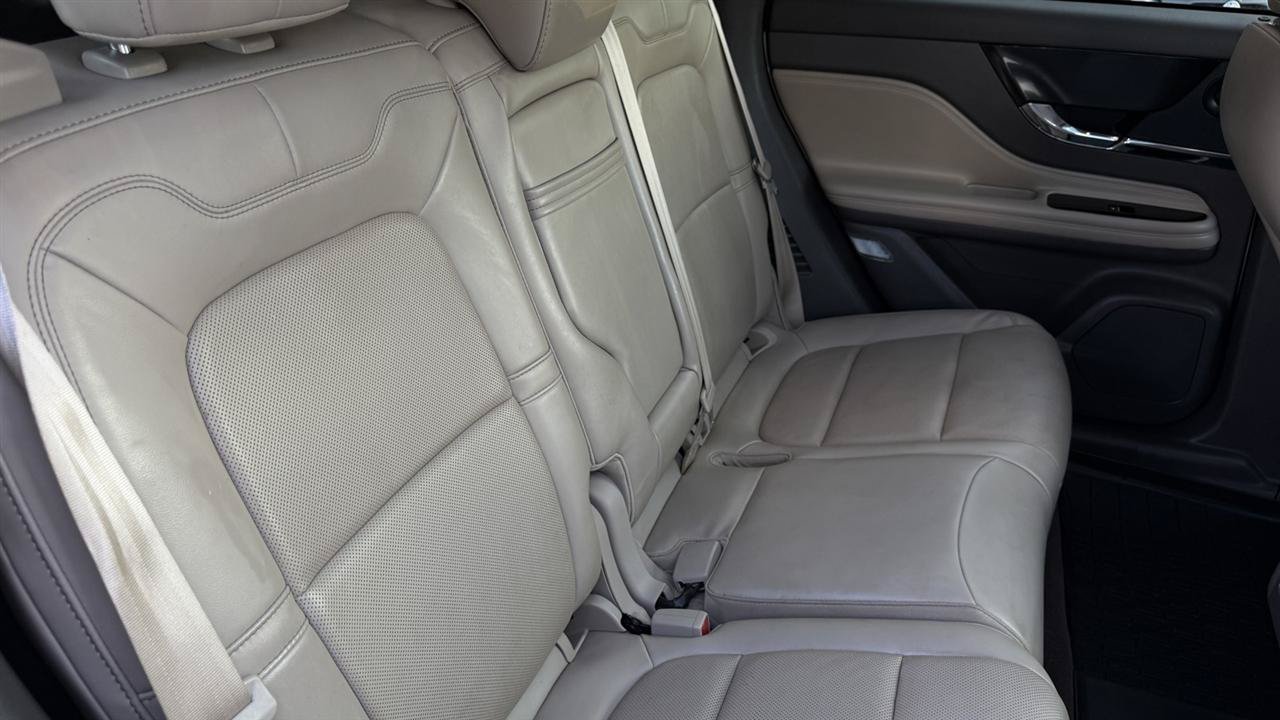 Used 2021 Lincoln Corsair Grand Touring AWD/4WD image 38