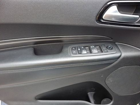 Used 2021 Dodge Durango SXT AWD/4WD image 14