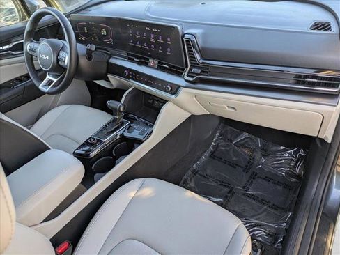 Used 2023 Kia Sportage EX image 21