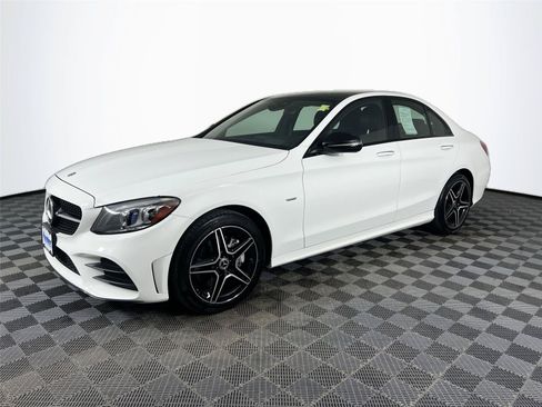 Used 2021 Mercedes-Benz C 300 4MATIC Sedan image 2
