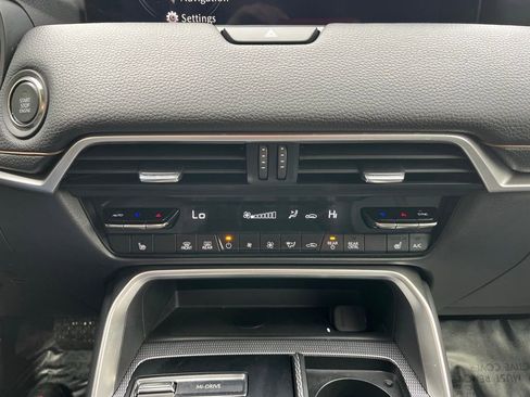 Used 2025 MAZDA CX-90 3.3 Turbo w/ Preferred Package image 19