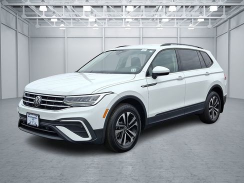 Used 2023 Volkswagen Tiguan S w/ Driver Assistance Package image 3