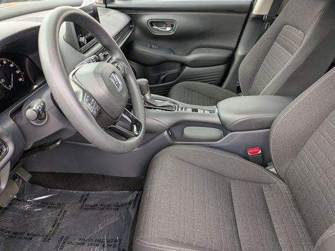 Used 2025 Honda HR-V LX image 23