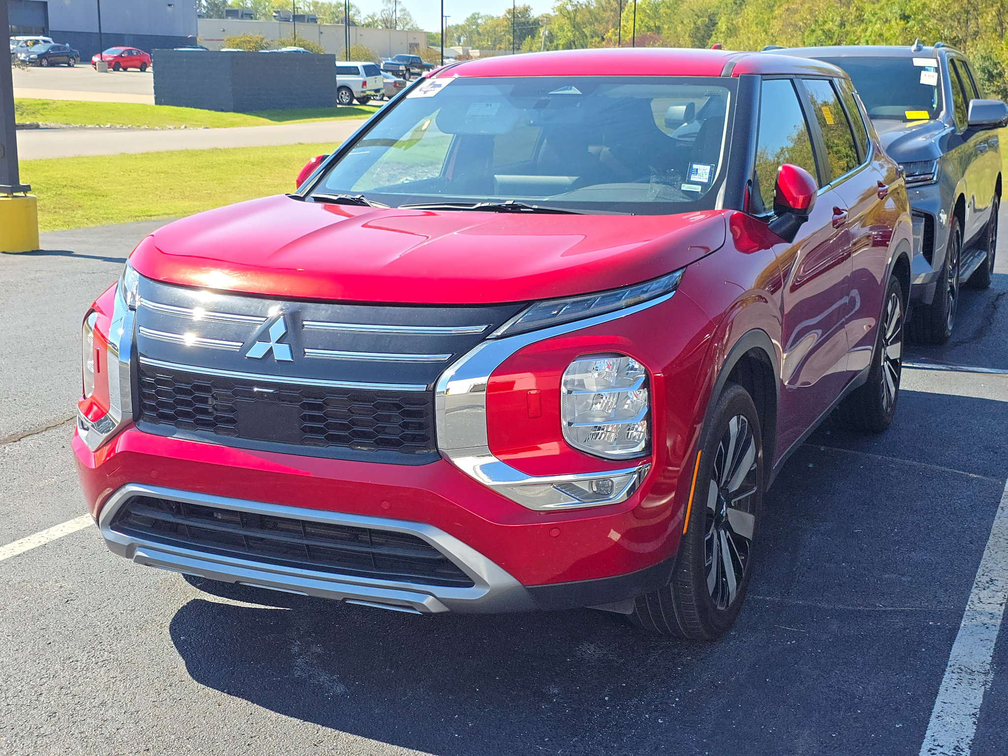 Used 2025 Mitsubishi Outlander SE AWD/4WD image 6