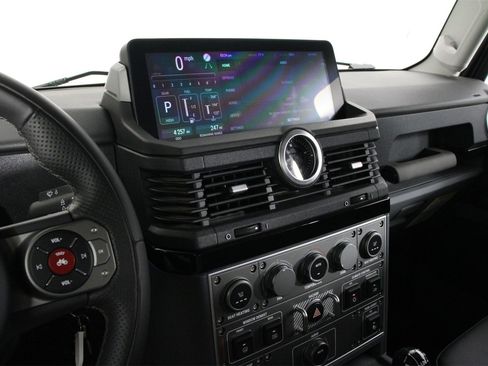 Used 2024 INEOS Grenadier Fieldmaster Edition image 8