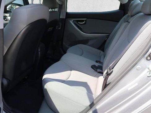 Used 2013 Hyundai Elantra GLS FWD image 22