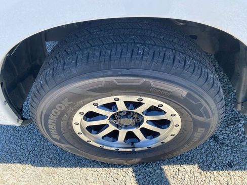 Used 2018 RAM 1500 Express AWD/4WD image 24