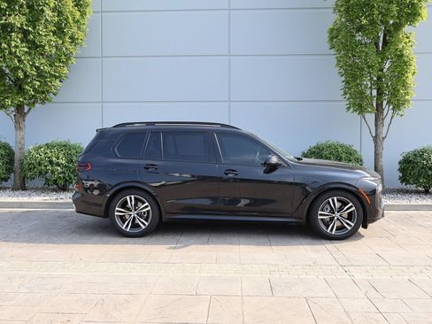 Used 2026 BMW X7 xDrive40i w/ Executive Package AWD/4WD image 5