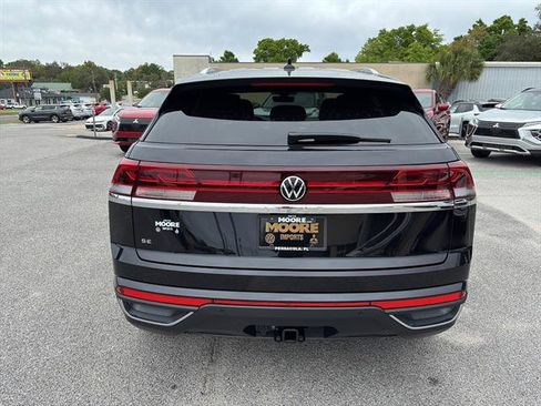New 2026 Volkswagen Atlas Cross Sport SE FWD image 7