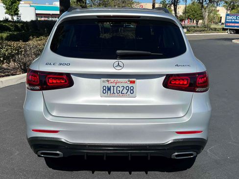Used 2020 Mercedes-Benz GLC 300 4MATIC image 14