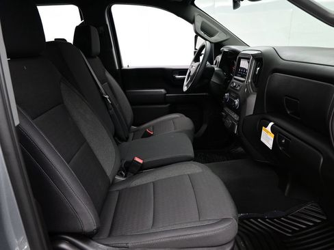 New 2026 Chevrolet Silverado 2500 Custom w/ Custom Value Package AWD/4WD image 13