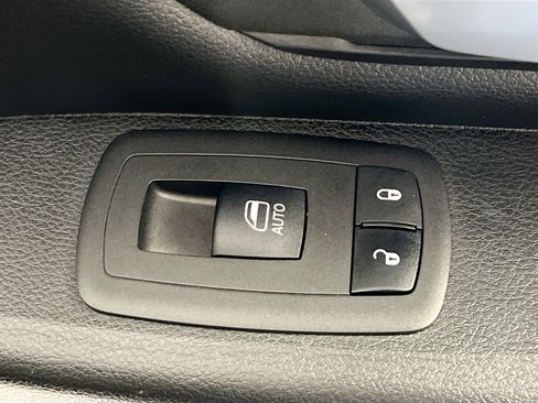 Used 2023 RAM 1500 Tradesman RWD image 31