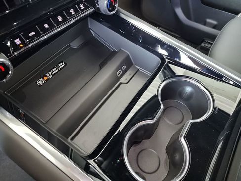 New 2026 Chevrolet Suburban Premier w/ Sun And Tow Package image 29