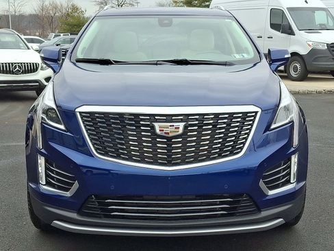 Used 2023 Cadillac XT5 Premium Luxury image 2