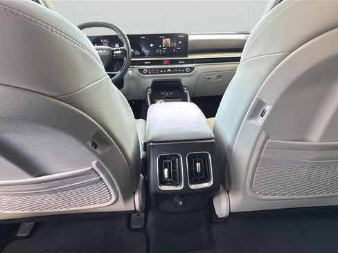 New 2026 Kia Sorento EX AWD/4WD image 28