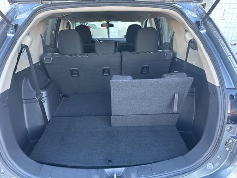 Used 2016 Mitsubishi Outlander FWD image 6