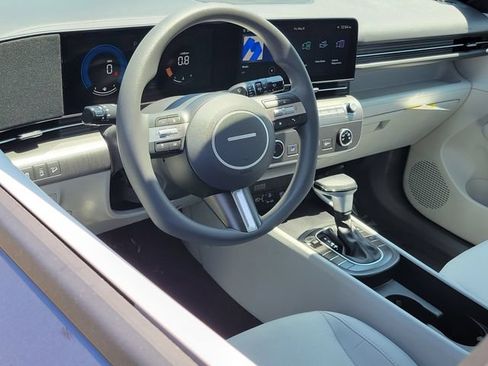 Used 2026 Hyundai Kona SE FWD image 5