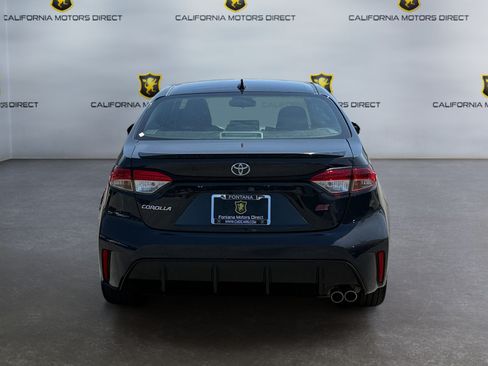 Used 2026 Toyota Corolla SE w/ SE Package FWD image 4