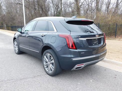 Used 2021 Cadillac XT5 Premium Luxury image 10