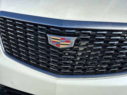 Certified 2025 Cadillac XT5 Premium Luxury image 36