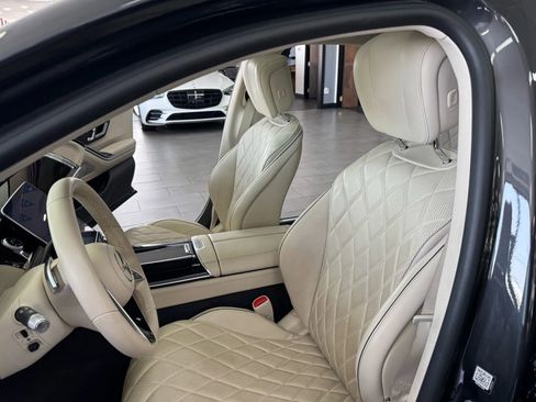 Used 2022 Mercedes-Benz S 580 4MATIC Sedan image 10
