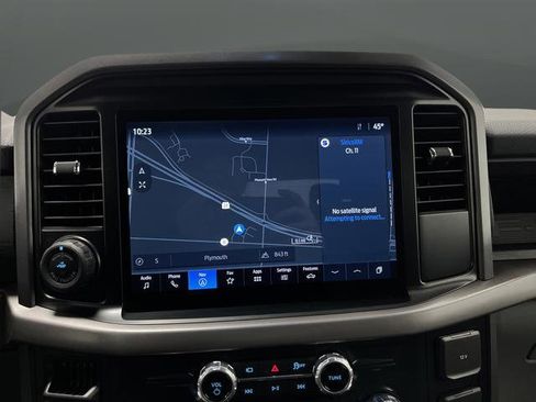 Used 2025 Ford F150 Lightning XLT image 9