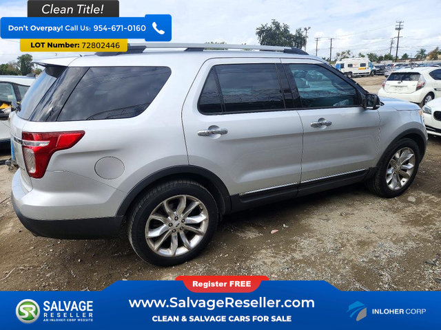 Used 2014 Ford Explorer XLT w/ Equipment Group 202A FWD image 4