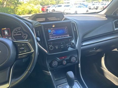 Used 2022 Subaru Forester Premium AWD/4WD image 17