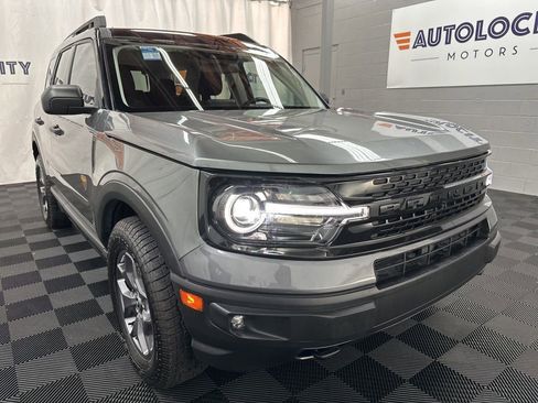 Used 2024 Ford Bronco Sport Badlands image 3