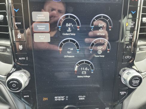 Used 2024 RAM 3500 Big Horn w/ Sport Appearance Package image 63