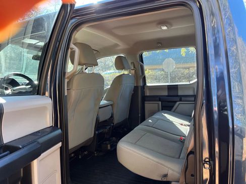 Used 2019 Ford F250 XL w/ STX Appearance Package image 17