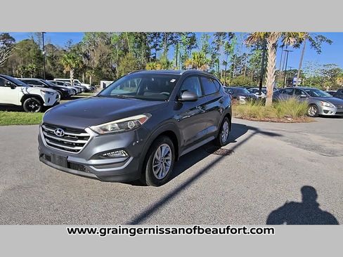 Used 2017 Hyundai Tucson SE image 22