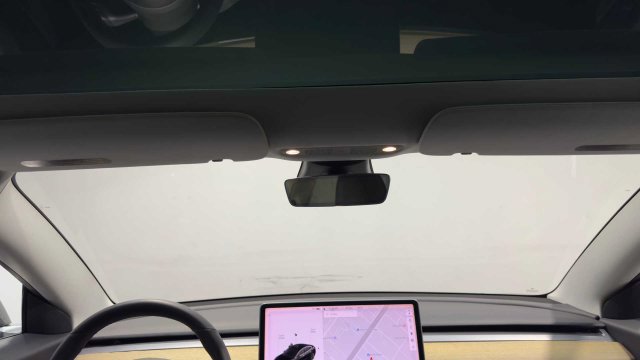 Used 2019 Tesla Model 3 Standard Range Plus RWD image 16