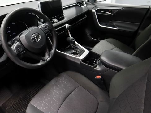 Used 2023 Toyota RAV4 XLE w/ Convenience Package image 23