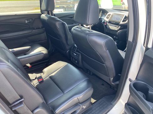 Used 2016 Honda Pilot Elite image 20
