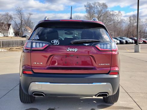 Used 2019 Jeep Cherokee Limited image 6