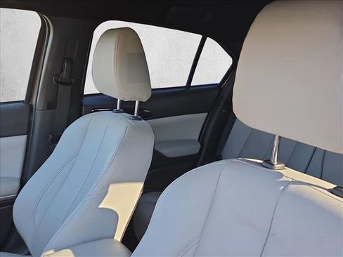 Used 2023 Mitsubishi Eclipse Cross SEL image 16