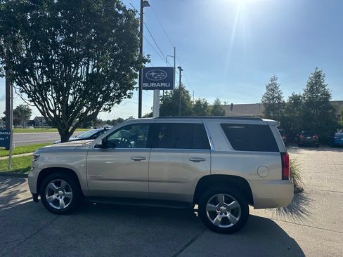 Used 2017 Chevrolet Tahoe LT RWD image 4