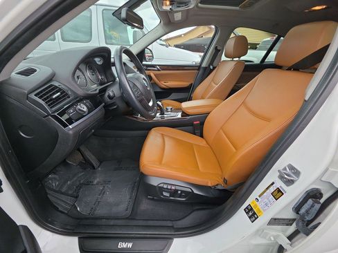 Used 2016 BMW X4 xDrive28i image 3