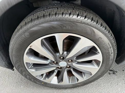 Used 2022 Buick Encore Preferred w/ Safety Package FWD image 11