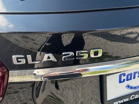 Used 2020 Mercedes-Benz GLA 250 4MATIC image 22