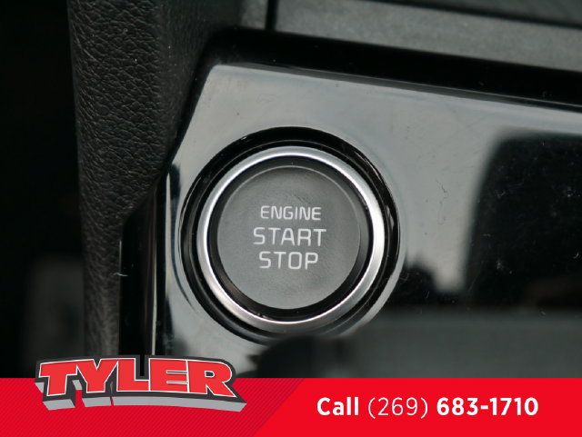 Used 2024 Kia Sportage X-Line w/ X-Line Premium Package AWD/4WD image 30