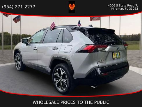 Used 2024 Toyota RAV4 XSE w/ Premium Package AWD/4WD image 9