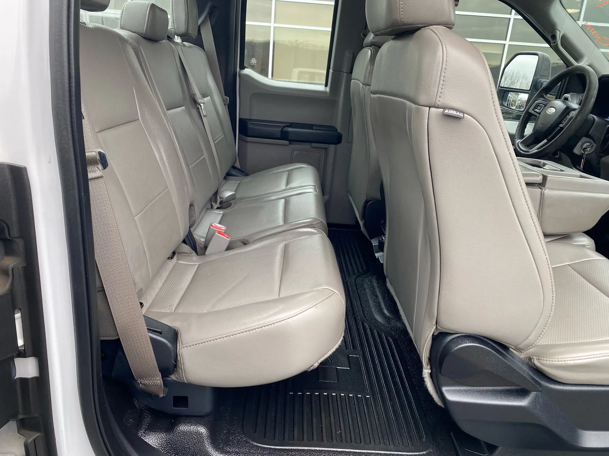 Used 2017 Ford F250 4x4 SuperCab Super Duty image 29
