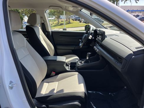 Certified 2023 Honda CR-V LX image 34