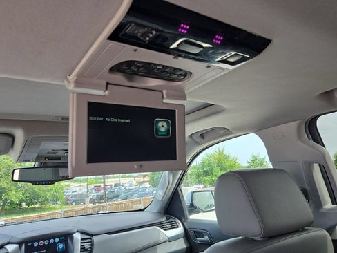 Used 2020 Chevrolet Tahoe LT AWD/4WD image 14